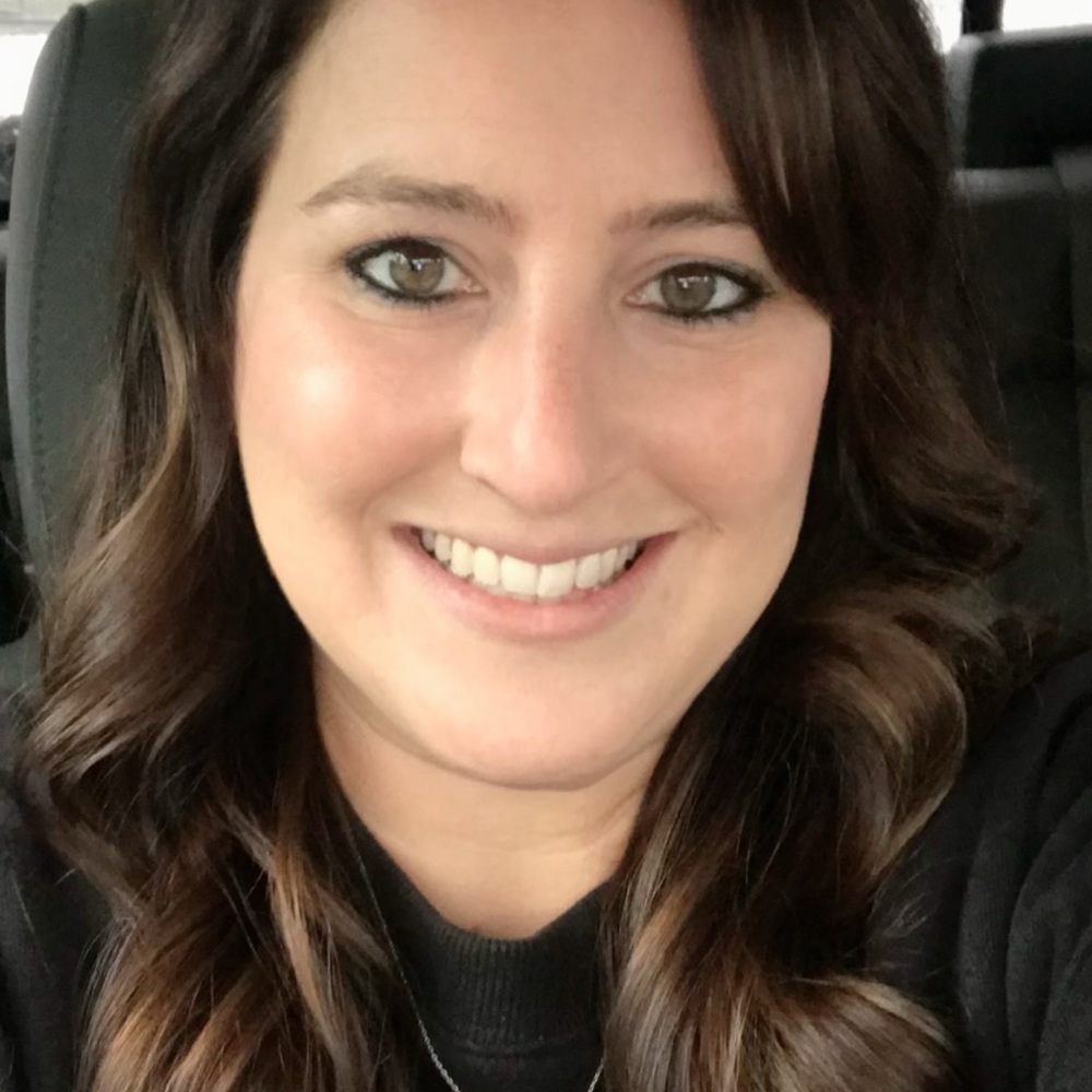Meet your Posher, Melissa